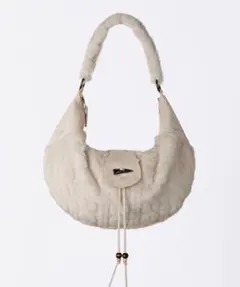 SCULPTOR fluffy Slouchy Satin Bag White - メルカリ