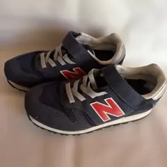 Item thumbnail for item 13c78687-50db-46cb-a0a9-24343b7514df