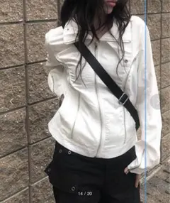 ホワイトバイカージャケット　韓国　anyonemore