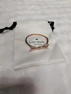 kate spade リボンモチーフ ブレスレット バングル