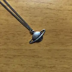 Saturn Orb antique silvercolor necklace