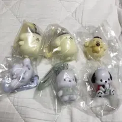 【６個セット】 サンリオ カラビナマスコットチャーム フィギュア