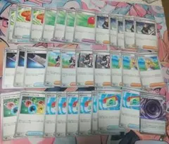 ゆ*ん様 ポケカ、サポートグッズ３２枚