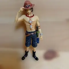 ワンピース ワーコレ 白ひげ ルフィ エース ガープ セット販売 - メルカリ