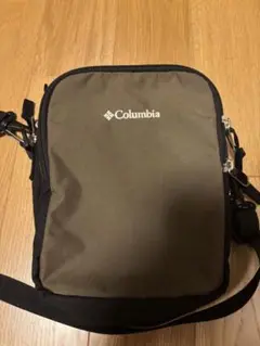 Columbia ボディバック