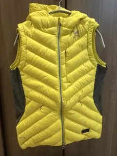 美品 OAKLEY スカルコレクション ダウンベスト レディース サイズM