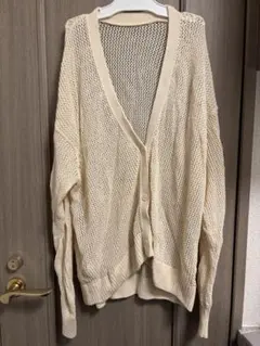 クリーム色ニットカーディガン Vネック ユニクロ