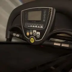 エルゴノミックデザイン ランニングマシン