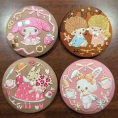 サンリオキャラクター刺繍ピンバッジ4個セット