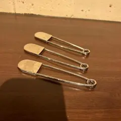 Item thumbnail for item f3aa6ff3-c995-4f7a-a57c-37ef7cbe493b