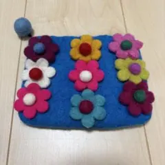 Fillul 花柄ウールフェルトポーチ