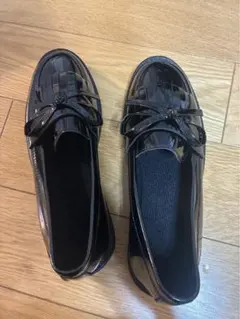 エナメル ブラック ローファー リボン付き