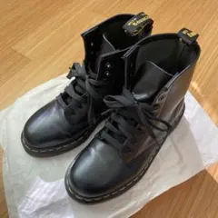 ドクターマーチン 8ホール ブーツ