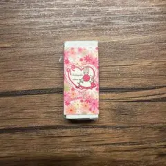 マロンクリーム　消しゴム　レトロ　 新品未開封