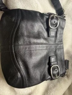 COACH ブラック ショルダーバッグ