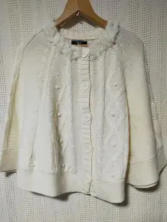 Swingle ホワイト ケーブルニット ポンチョ