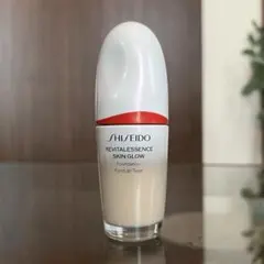SHISEIDO REVITALESSENCE SKIN GLOW 130