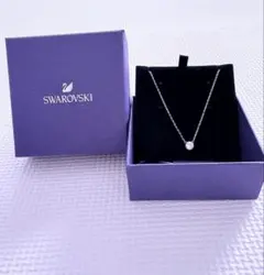 Swarovski シルバーペンダントネックレス