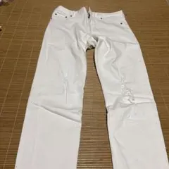 UNIQLO スリムボーイフレンドデニム 24