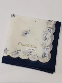 Christian Dior　ハンカチ　花柄のサムネイル
