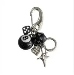 8 Ball Keychain キーホルダー　8ボール　ダイス　ステュ