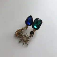 星形デザインの青緑イヤリング　アンティーク