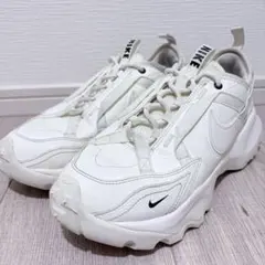 NIKE TC 7900 スニーカー ホワイト　25cm