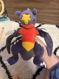 ポケモンぬいぐるみ　ガブリアス