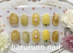 ネイルチップ ぷっくりフラワー マグネット イエロー 黄色 ショートオーバル