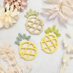 Item thumbnail for item eb50af53-6b73-4cc8-8ec6-3574ad40752f