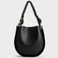 CHARLES & KEITH クレオナブレードハンドルバッグ