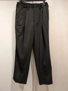 パブリックトウキョウ　AQUA WOOL カルゼタックスラックス