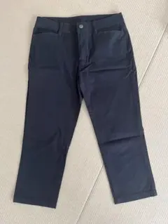 [お値下げ] ユニクロ　クロップドパンツ　黒　M