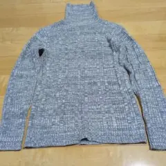 アベイル　タートルネックセーター　Mサイズ