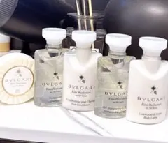 BVLGARI Eau Parfumee au the blanc セットのサムネイル