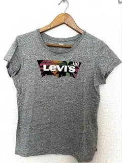 Levi's グレー Tシャツ Mサイズ