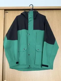GU マウンテンパーカー M 緑・黒のサムネイル