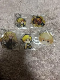 鬼滅の刃　我妻善逸　キーホルダーセット