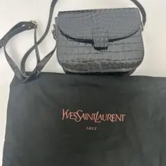 Yves Saint Laurent ブラックショルダーバッグ