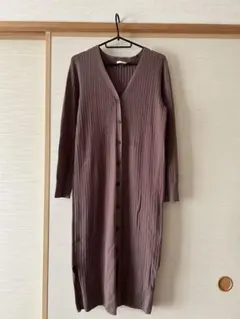 ジーユー リブニットワンピース