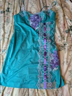 サルート　90g KO ナイトドレス　スリップ　花柄レースキャミソール サルート 90g KO ナイトドレス スリップ 花柄レースキャミソール