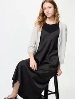 UNIQLO ネックカーディガン