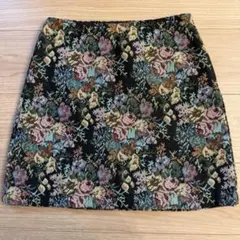 GU 花柄 ミニスカート