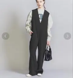 美品BEAUTY&YOUTH UNITED ARROW　Vネック オールインワン