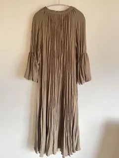 Mila Owen モカ色 プリーツワンピース M