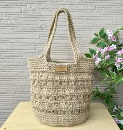 まりりんさま専用出品　大きめ肩掛けバッグ　透かし模様
