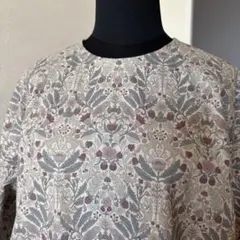 ハンドメイド　ノーカラーブラウス