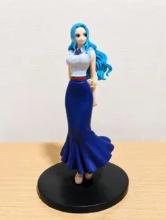ONE PIECE ネフェルタリ・ビビ フィギュア 美品のサムネイル