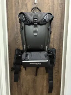 美品 POINT 65 BOBLBEE 25L GTX バックパック 黒のサムネイル