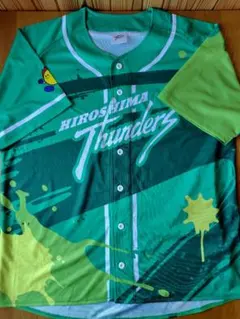 新品送料込み匿名配送広島サンダーズ オリジナル ベースボールシャツ 非売品